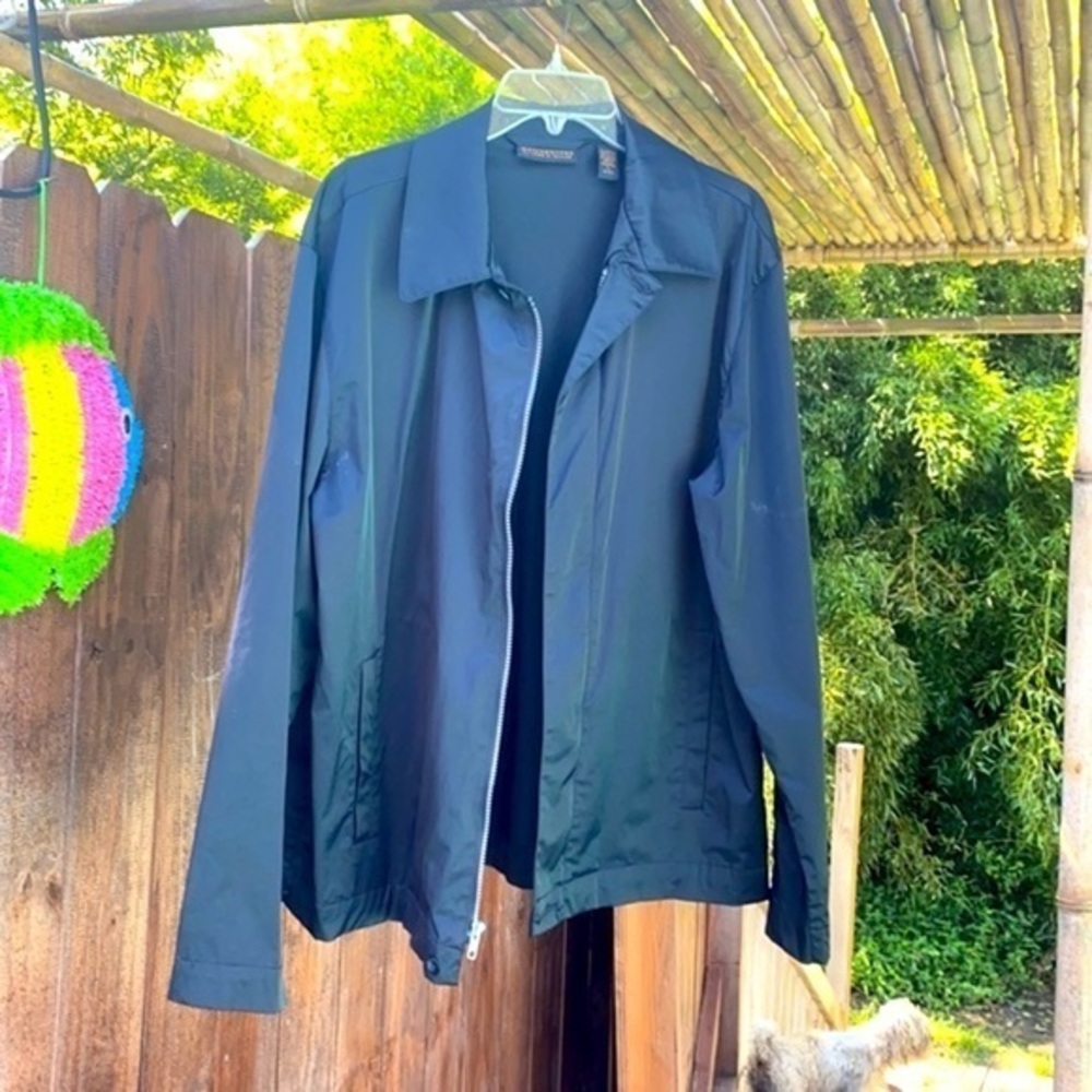Light weight jacket